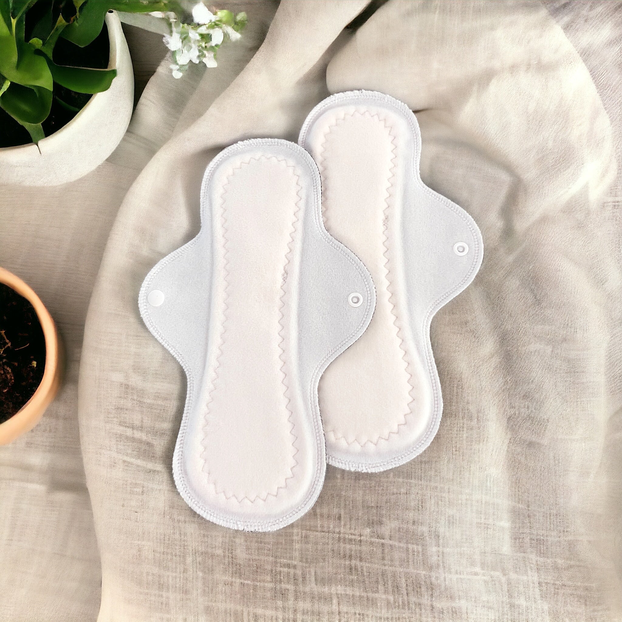 Dúo flujo abundante 29cms blanco minky