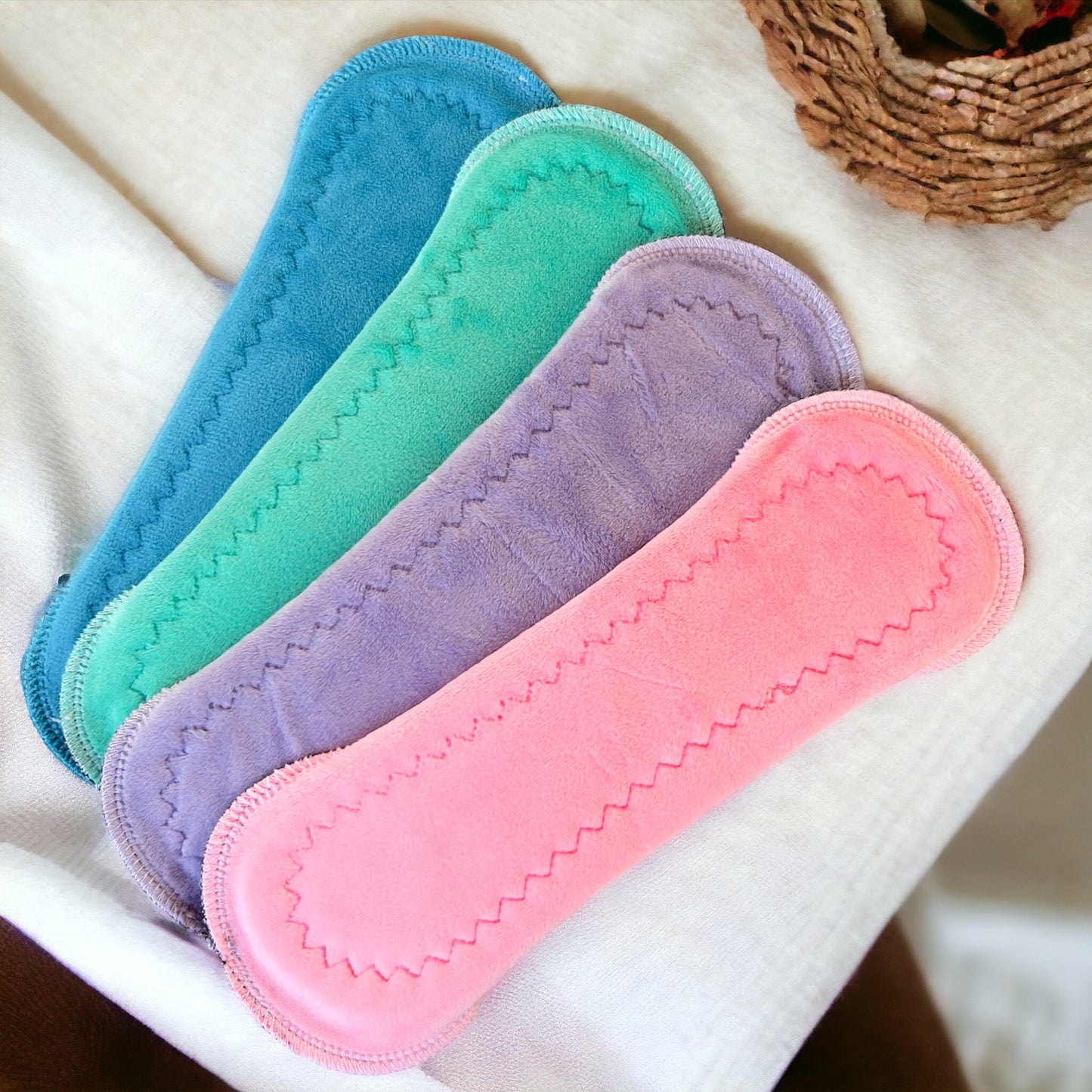 Paquete 4 toallas flujo abundante 29cms algodón de azúcar minky