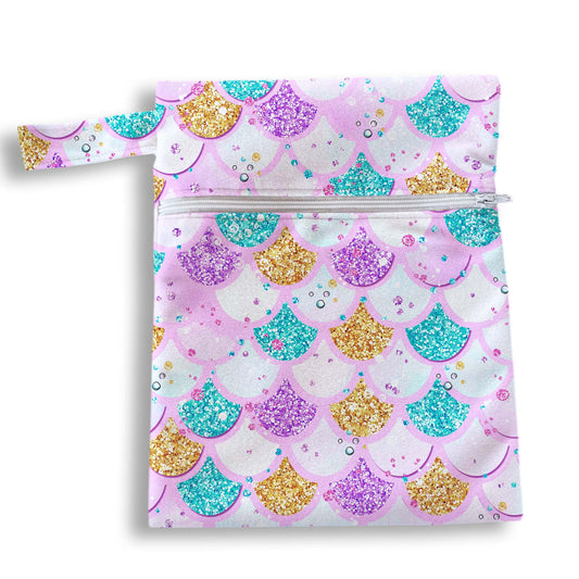 Bolsa escamas lila 18 x 25 cms