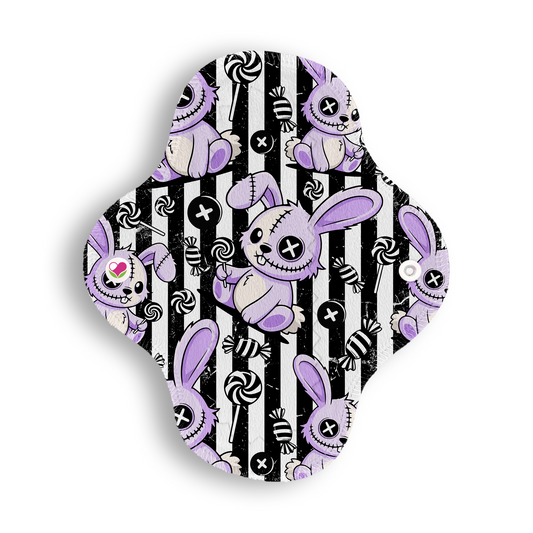 Maxi panti protector conejito lila halloween 20 cms