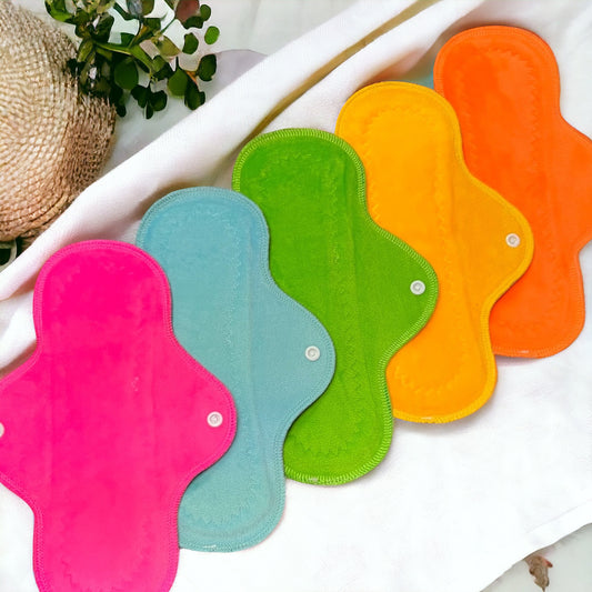 Paquete 5 toallas flujo regular 26cms citrus minky