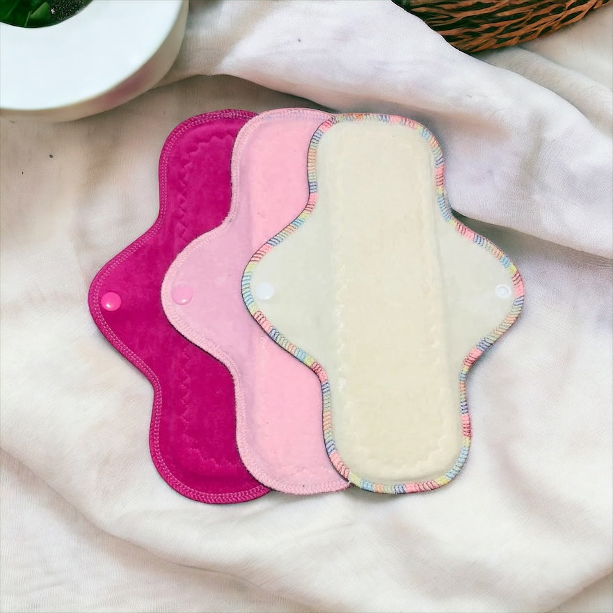 Paquete 3 toallas flujo regular 26cms cotton candy