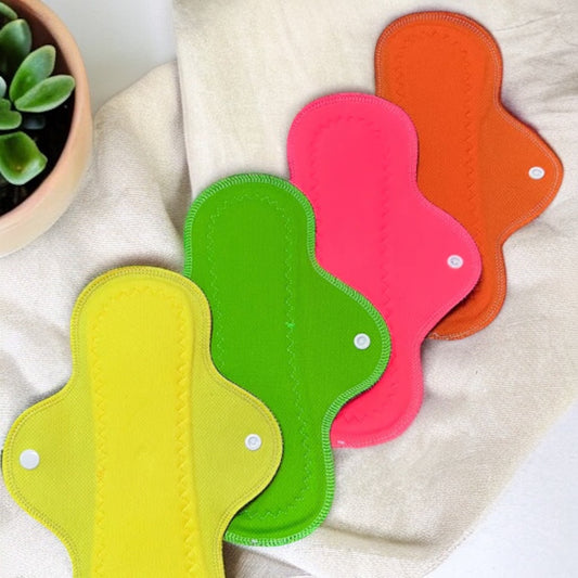 Paquete 4 toallas flujo regular 26cms pique citrus