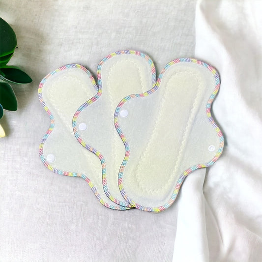 Paquete 3 toallas flujo regular 26cms algodón natural