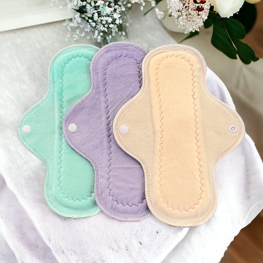 Trío flujo regular 26cms pastel minky