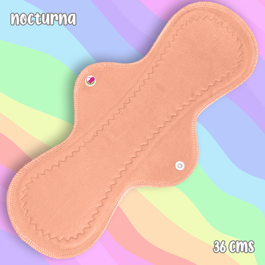 Nocturna minky salmón 36 cms